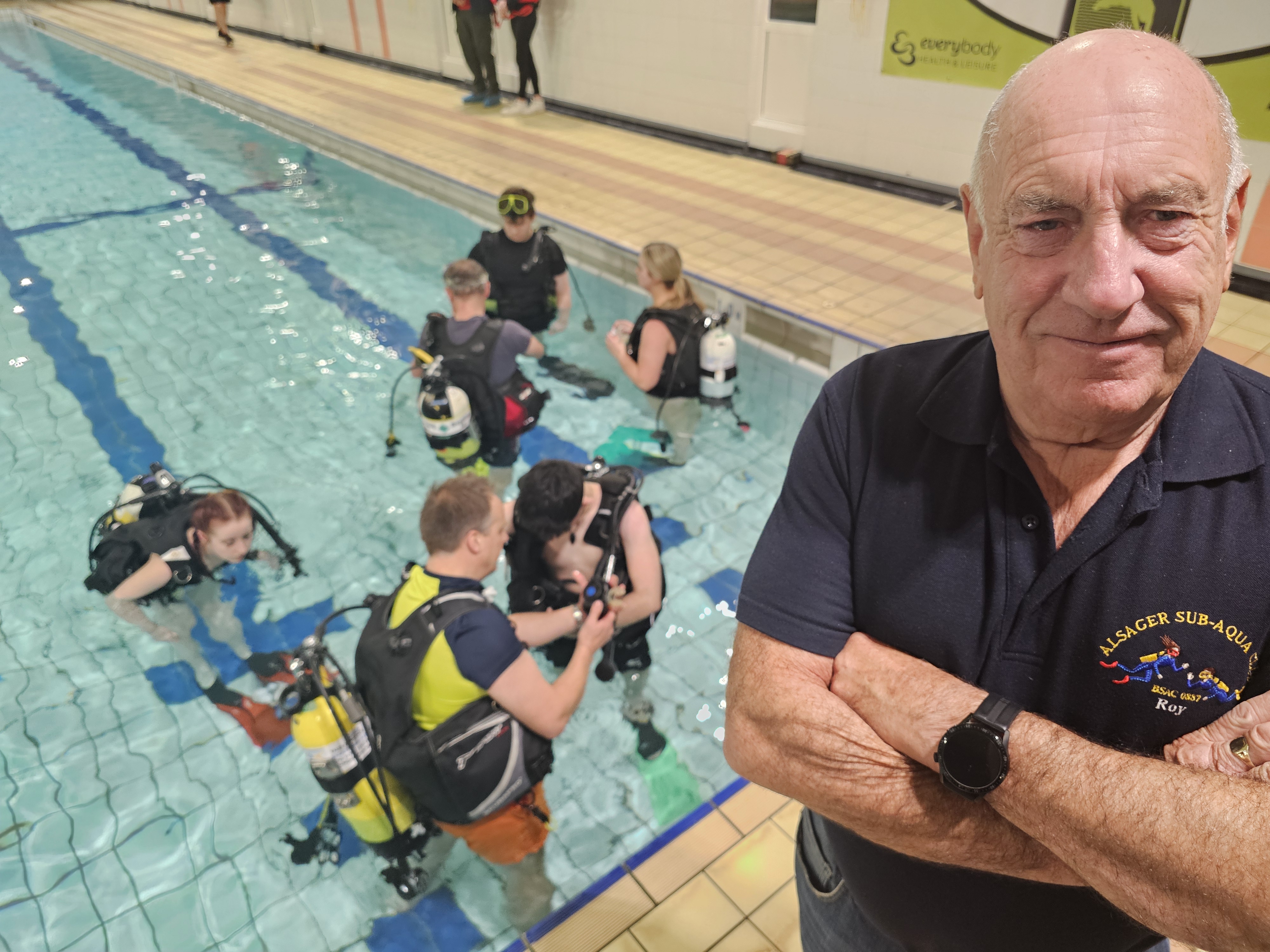 Army cadets try dive
