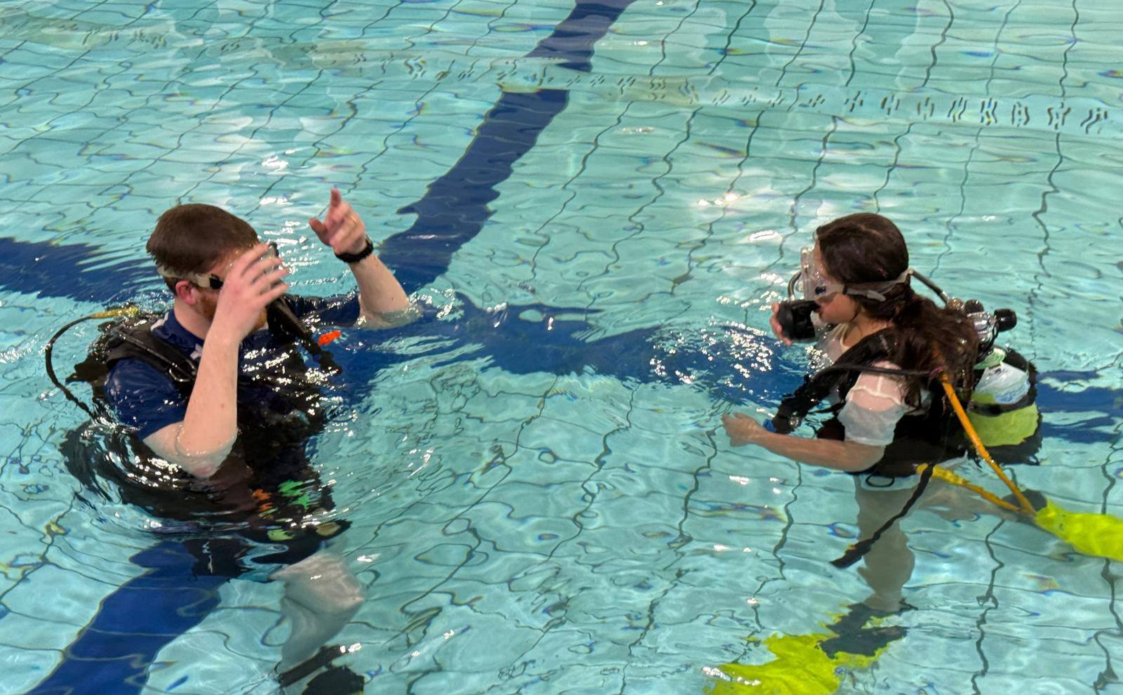 2102_trydive3