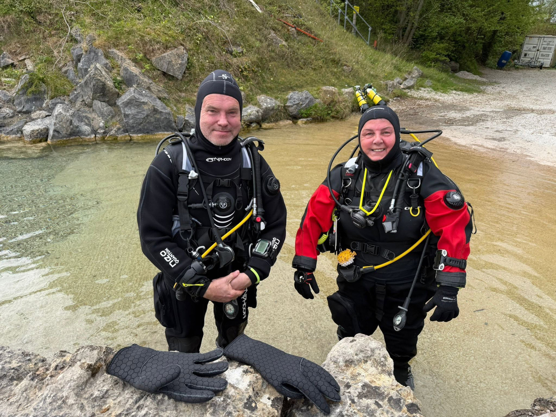 Dive-leader-2