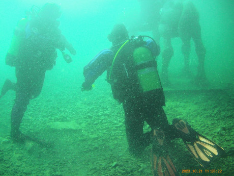SW-1st-dive-4